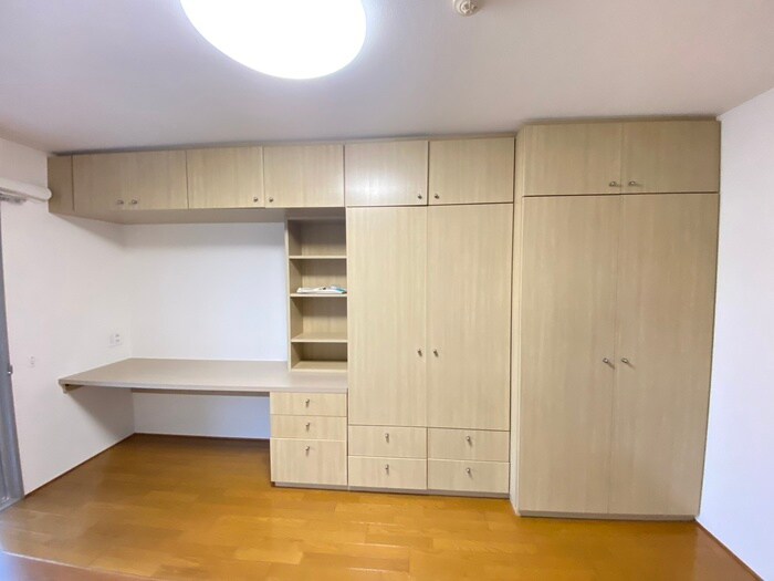 アーバンエース松井山手パル寮棟の物件内観写真