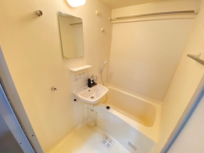 アーバンエース松井山手パル寮棟の物件内観写真