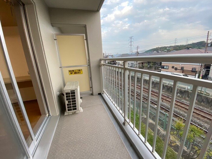 アーバンエース松井山手パル寮棟の物件内観写真