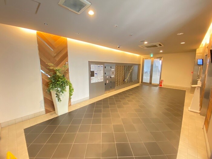 ＫＤＸレジデンス南草津の物件外観写真