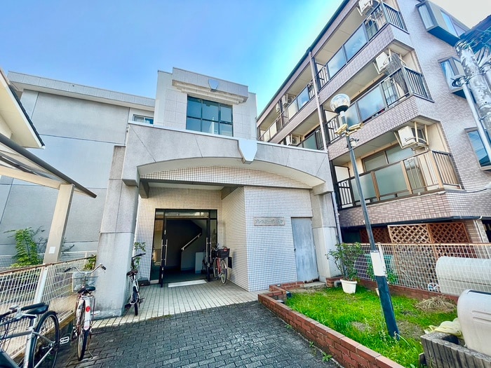 プレステージハイツの物件外観写真