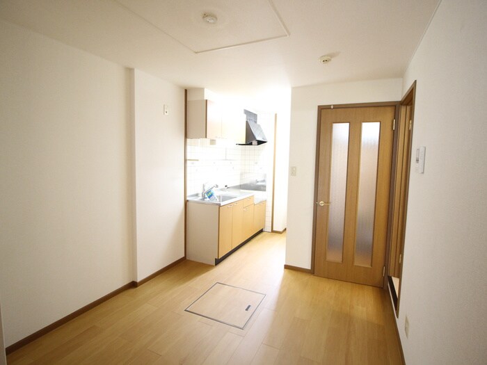 アネックス東中振の物件内観写真