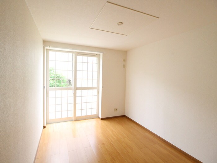 アネックス東中振の物件内観写真