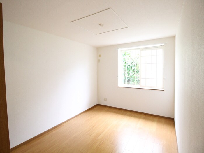 アネックス東中振の物件内観写真