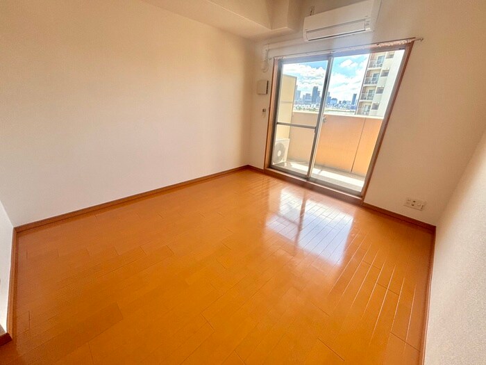 オーキッドレジデンス塚本の物件内観写真