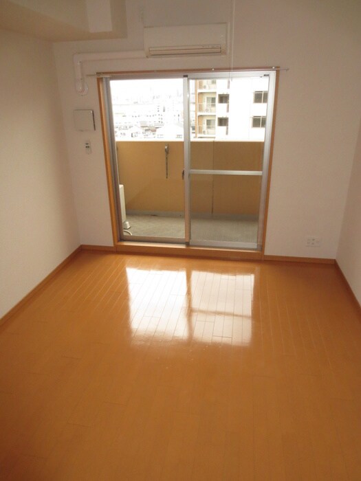 オーキッドレジデンス塚本の物件内観写真