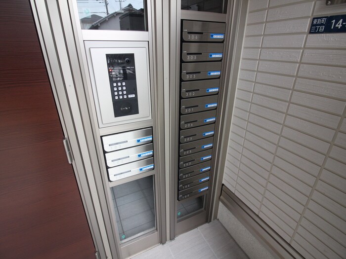 ウィキペディアの物件外観写真