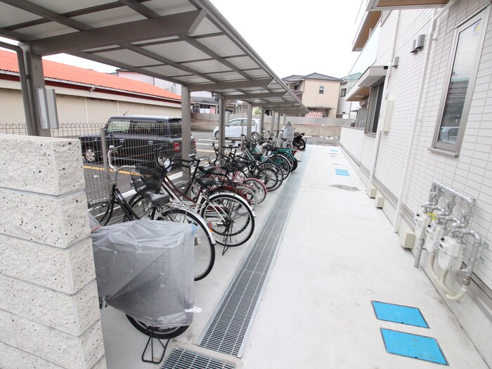 ウィキペディアの物件外観写真