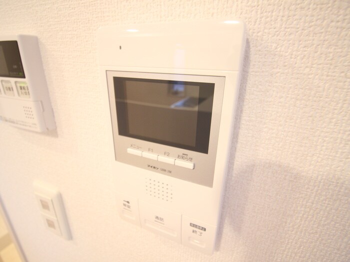 ウィキペディアの物件内観写真