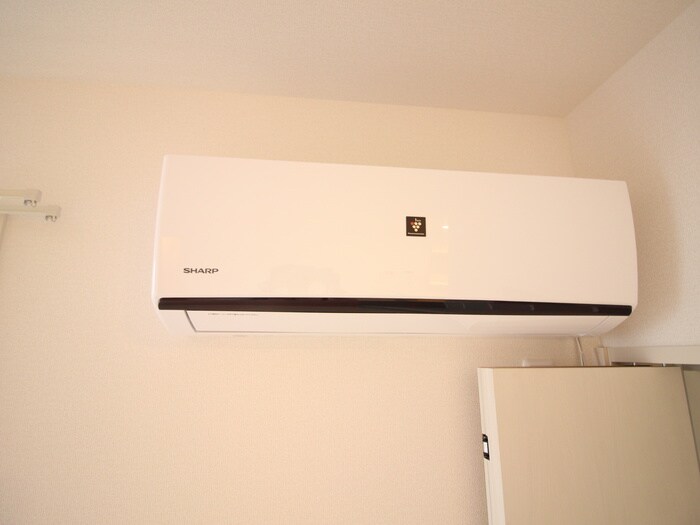 ウィキペディアの物件内観写真