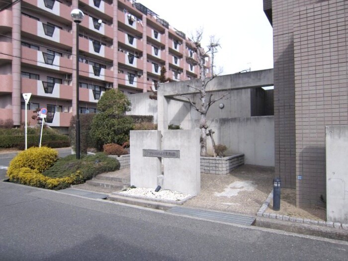 グリーンハイム千里南ヶ丘の物件外観写真