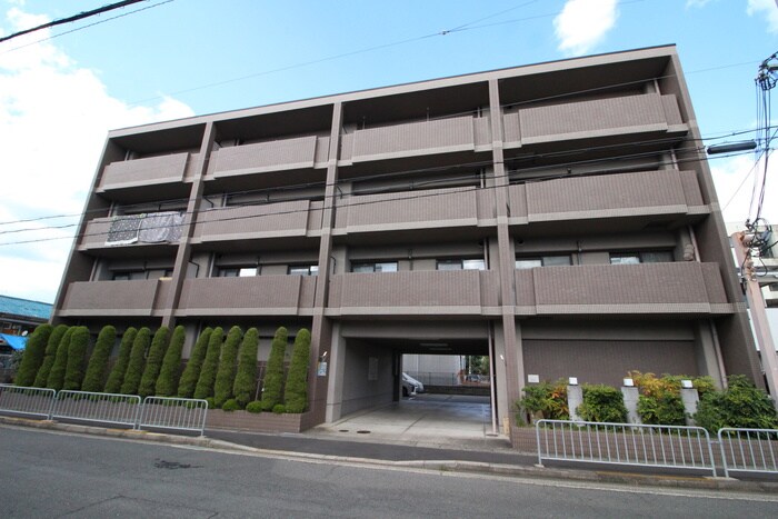 グランビュ－葛野の物件外観写真