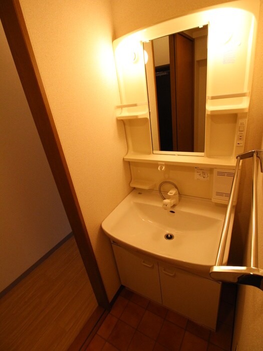 グランビュ－葛野の物件内観写真