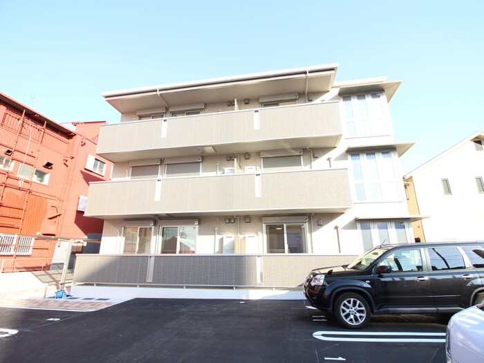 ﾗﾐｰｾﾝﾄの物件外観写真