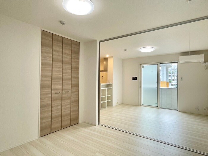 デーヴァ林崎の物件内観写真