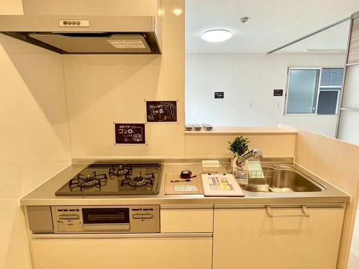 デーヴァ林崎の物件内観写真