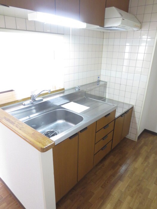 グランドゥール西岡の物件内観写真