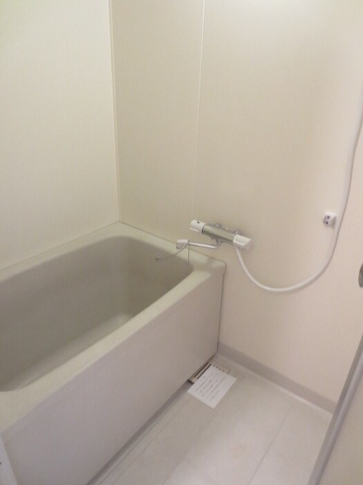 グランドゥール西岡の物件内観写真