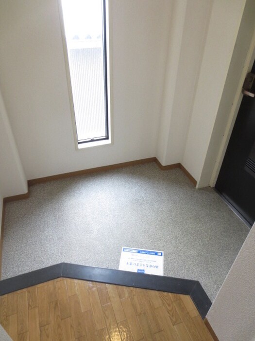 グランドゥール西岡の物件内観写真