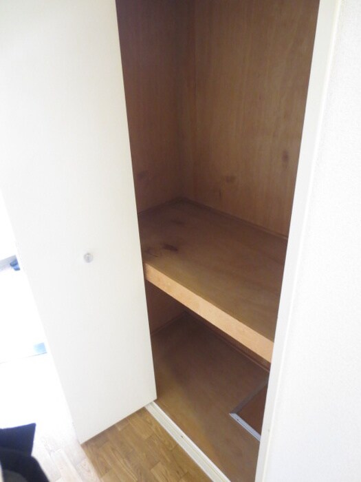 グランドゥール西岡の物件内観写真