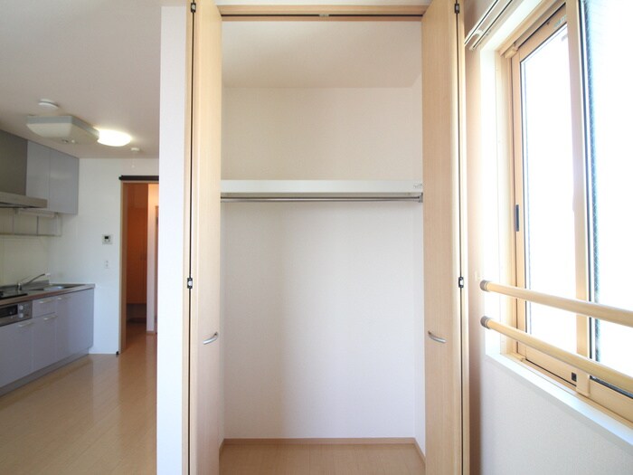 メゾントレビナの物件内観写真