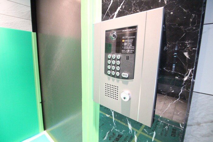 La Douceur新大阪の物件外観写真