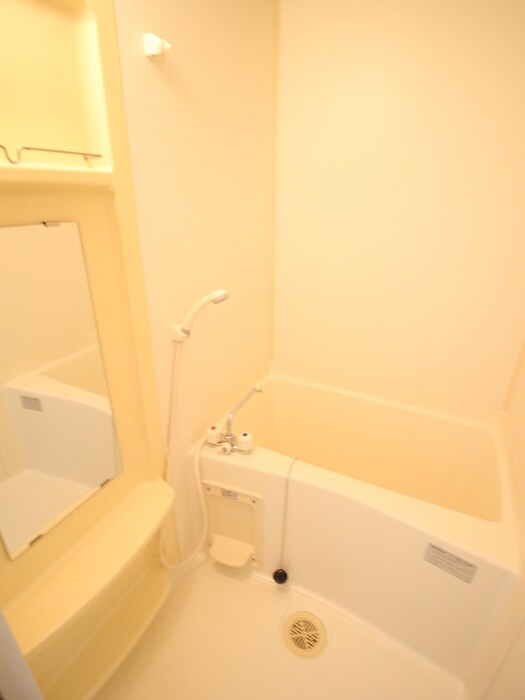 ｴｽﾘｰﾄﾞ京橋Ⅲ番館（201）の物件内観写真