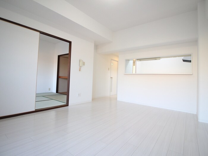 ディック・ベルの物件内観写真