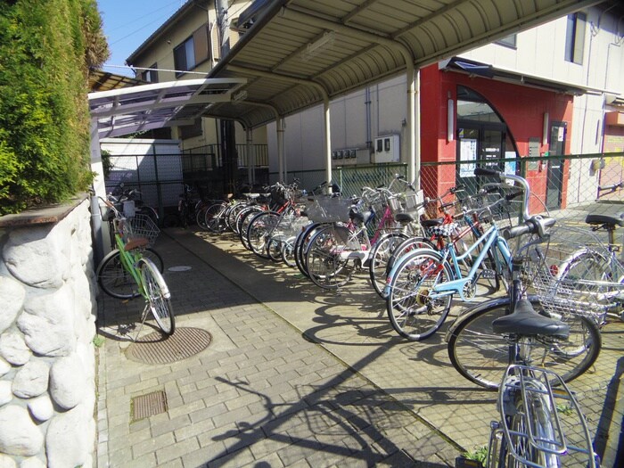 ディック・ベルの物件外観写真