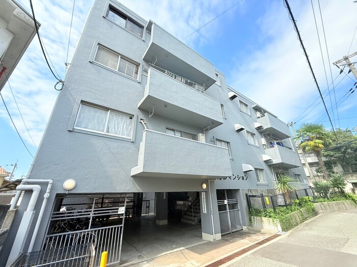 第１尾形マンションの物件外観写真