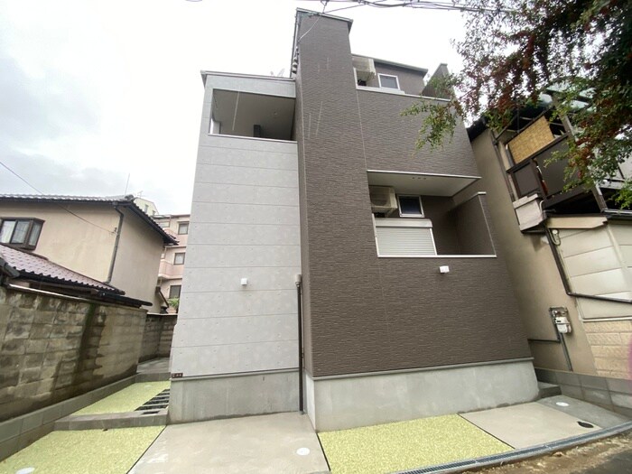 Sayareine Sugimotoの物件外観写真