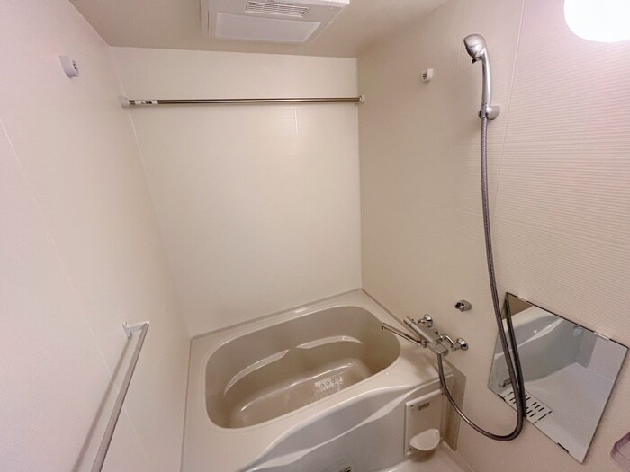 ｴｸﾞｾﾞ大阪CITYｵｰｽﾃｨﾝ(1102)の物件内観写真