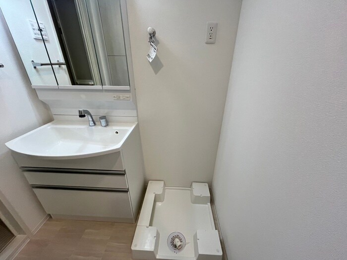 ｴｸﾞｾﾞ大阪CITYｵｰｽﾃｨﾝ(1102)の物件内観写真