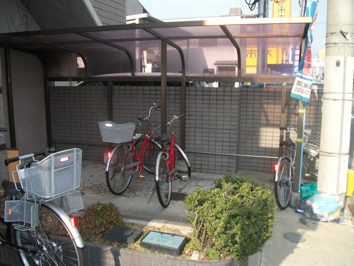 アスカハイツの物件外観写真