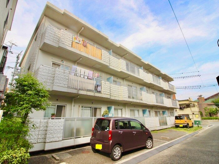 メゾンアイリスの物件外観写真