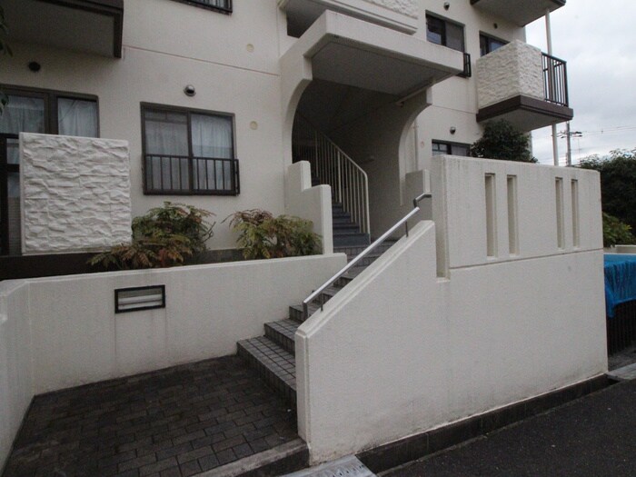 グリ－ンヒル小金台の物件外観写真