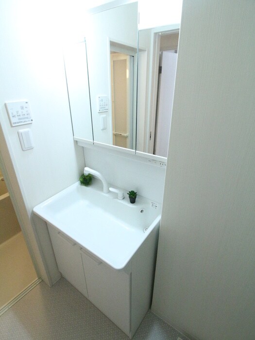 エンジェルズコートK.本町の物件内観写真