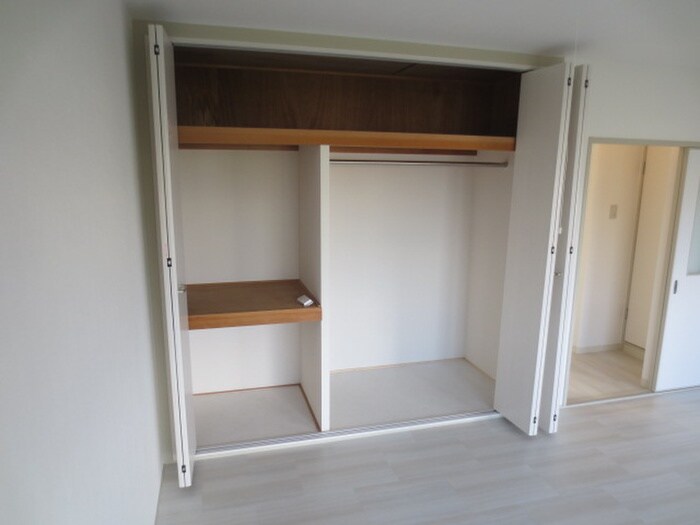 千成パ－クハイツアベの物件内観写真