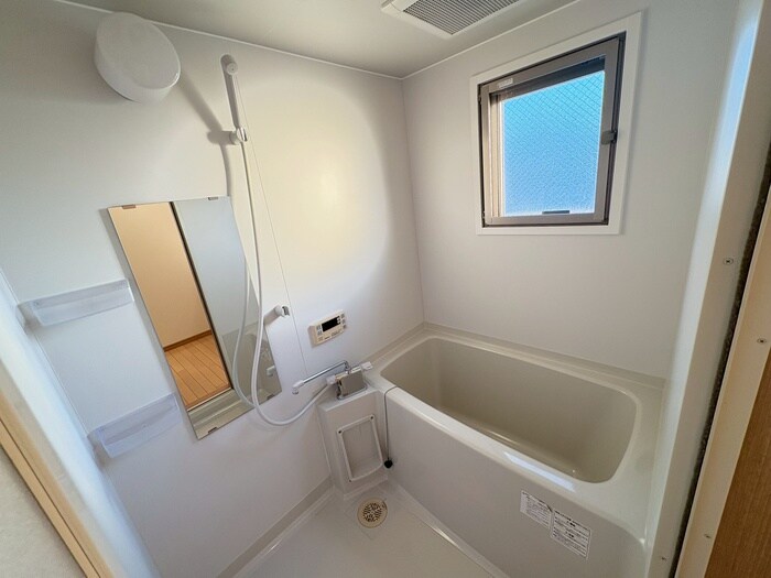 グロ－リ－新石切の物件内観写真