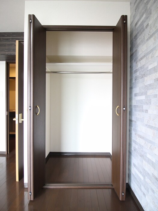 エイチ・ツー・オー新町Ⅰの物件内観写真