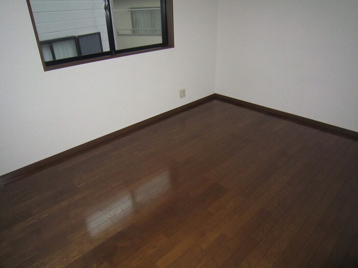 エスト・ステ－ブルの物件内観写真