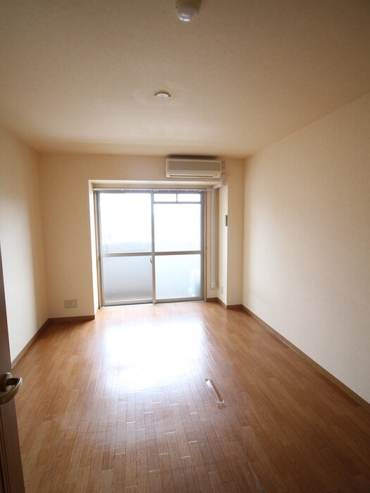 ヴィラ　ハピネスの物件内観写真