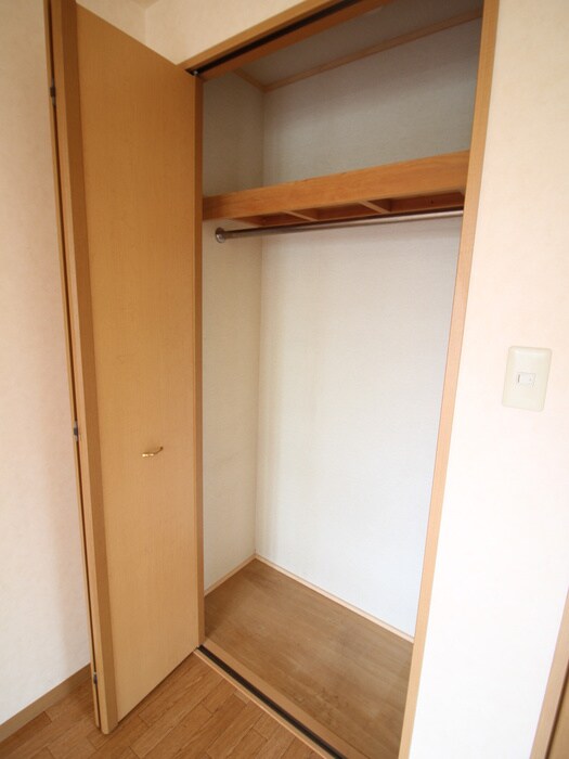 ヴィラ　ハピネスの物件内観写真