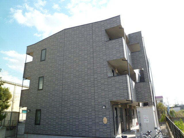 ｱﾝﾌﾟﾙ-ﾙﾌｪ-ﾙＲＥＡＬＩＦＥ　Ⅱの物件外観写真