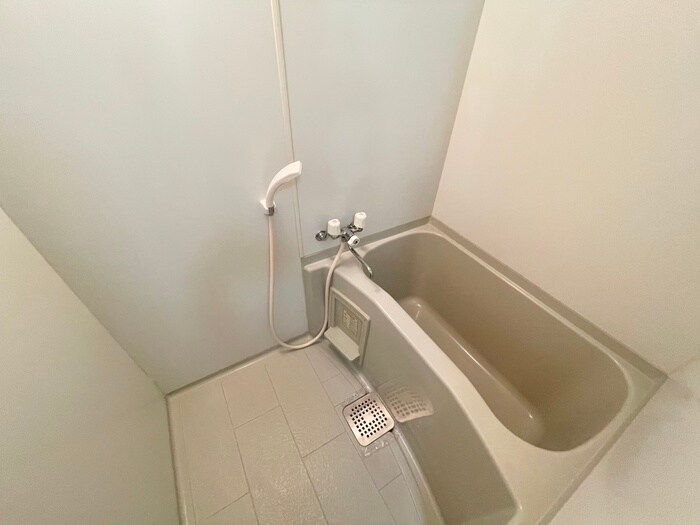 ｱﾝﾌﾟﾙ-ﾙﾌｪ-ﾙＲＥＡＬＩＦＥ　Ⅱの物件内観写真