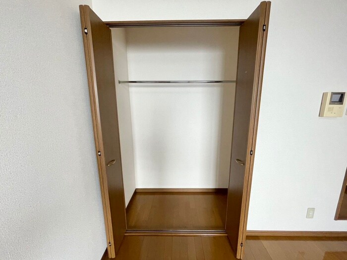 ｱﾝﾌﾟﾙ-ﾙﾌｪ-ﾙＲＥＡＬＩＦＥ　Ⅱの物件内観写真