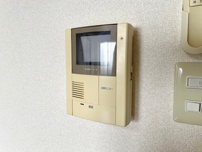 ｱﾝﾌﾟﾙ-ﾙﾌｪ-ﾙＲＥＡＬＩＦＥ　Ⅱの物件内観写真