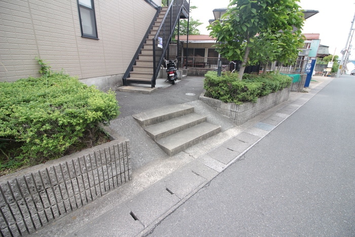 ガ－デンハイツ西向日の物件外観写真