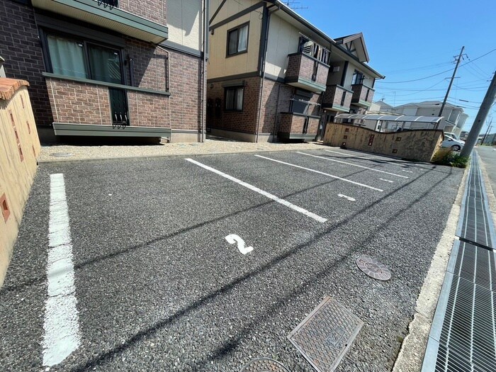 エイトキュ－ブＢ棟の物件外観写真