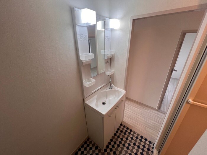 マンションカ－サ平野の物件内観写真